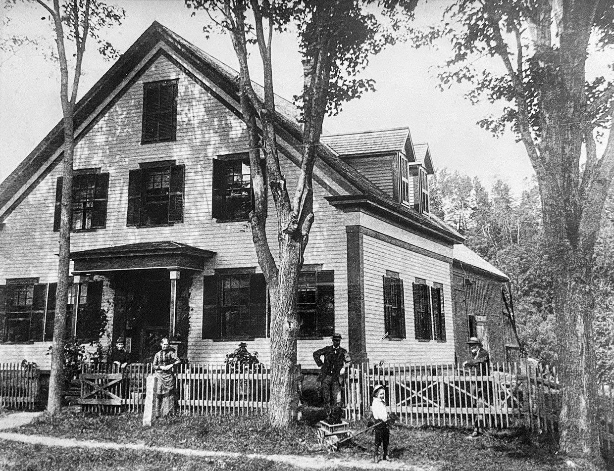 Historical photo of the exterior of The Grafton Inn